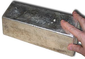 Silver bullion bar 1000oz top view Silver bullion bar 1000oz top view