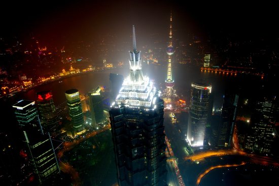 Shanghai at night. Source: http://commons.wikimedia.org/wiki/File:Shanghai_from_the_SWFC.jpg